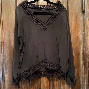 Monrow black silk top